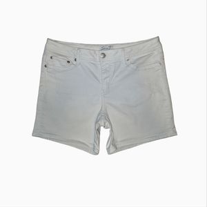 Seven7 White Denim Jean Bermuda Shorts Size 14